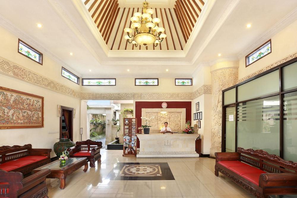 The Batu Belig & Seminyak (Bali)