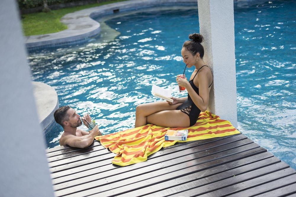 Resort Kokonut Seminyak 4*