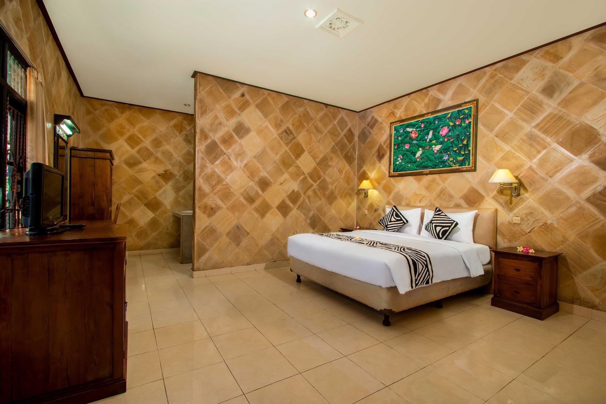 Hotel Suriwathi 3*