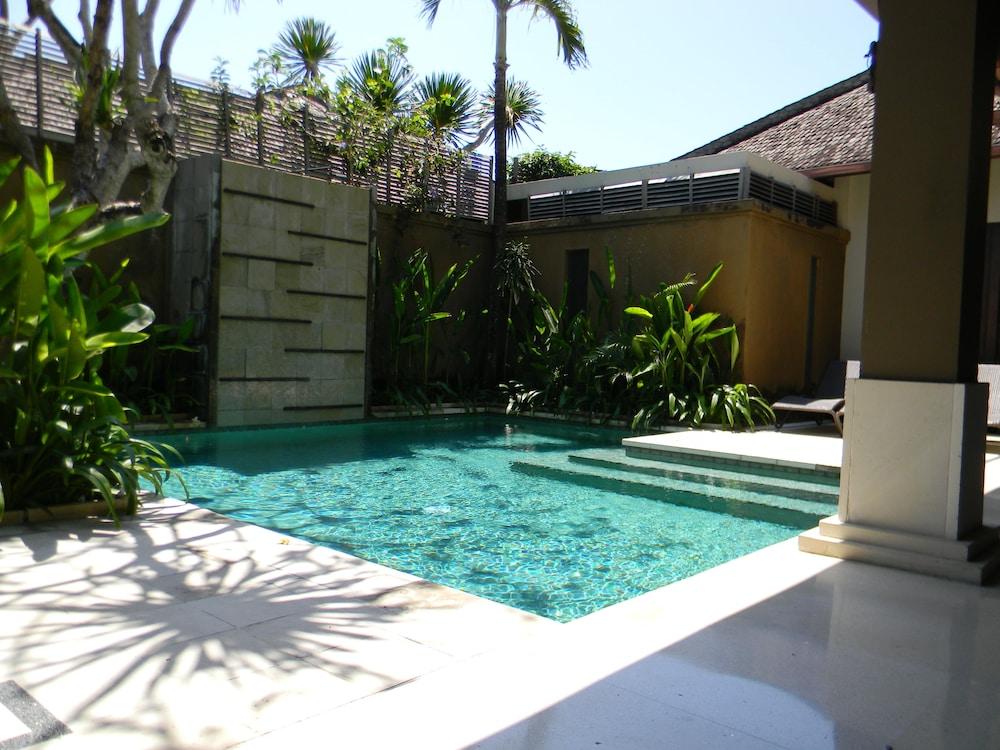 Ahimsa Villa *
