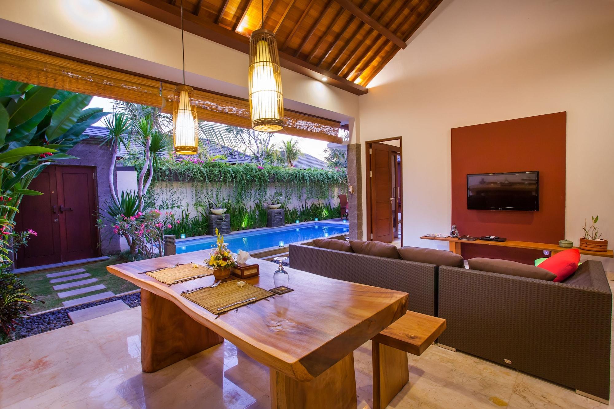 Hotel Lumbini And 4*