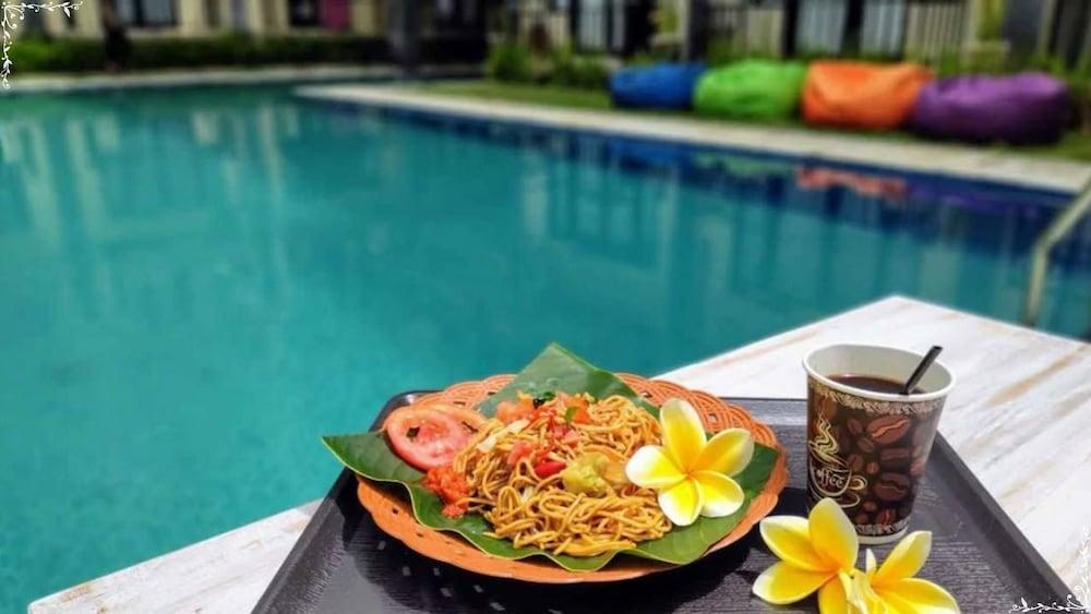 Resort The Aroma's Of Bali & 3*