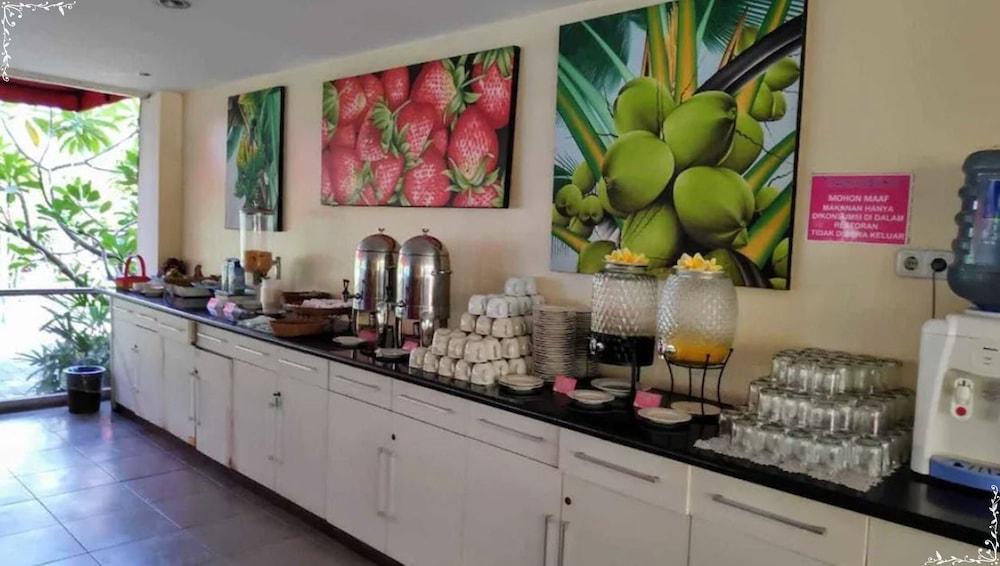 The Aroma's Of Bali & Resort 3*