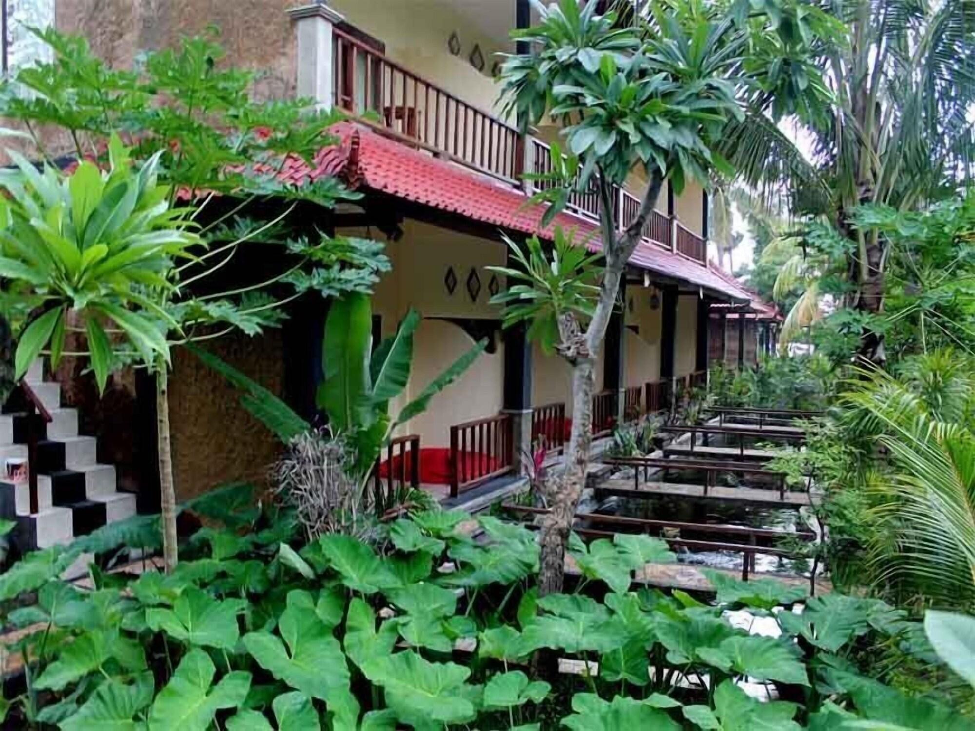 Bali Bhuana 3* Amed (Bali)