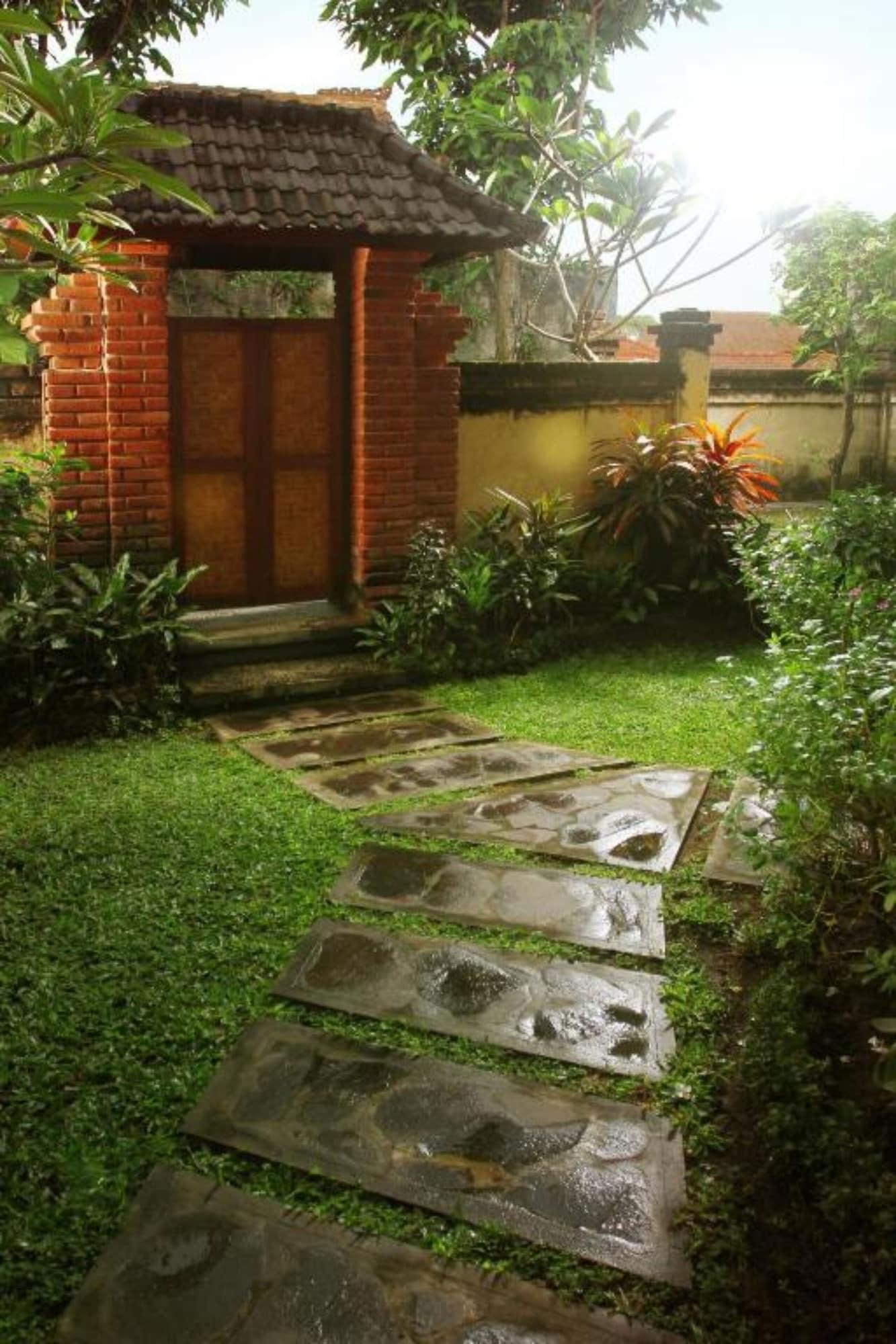Bali Ayu &