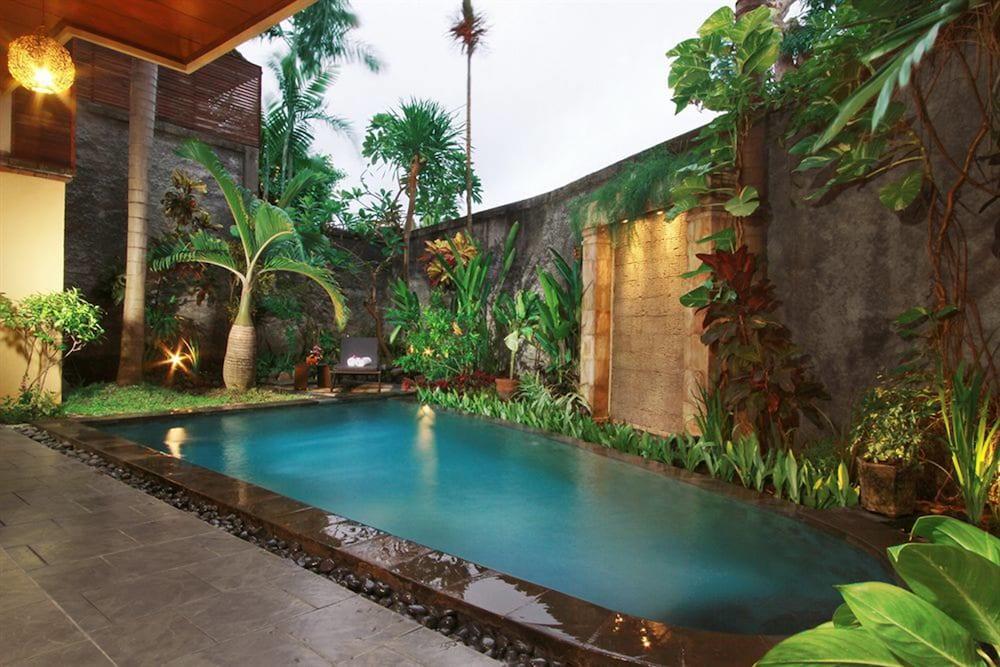 Bali Ayu & Hotel Kuta (Bali)