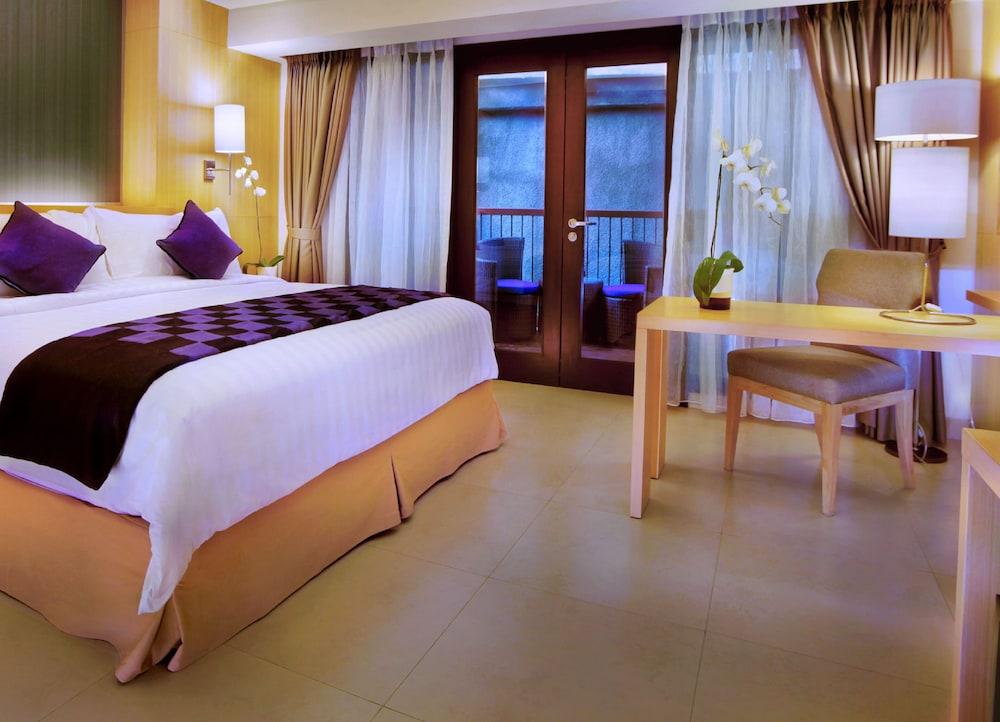 Quest Kuta By Aston Hotel 3*