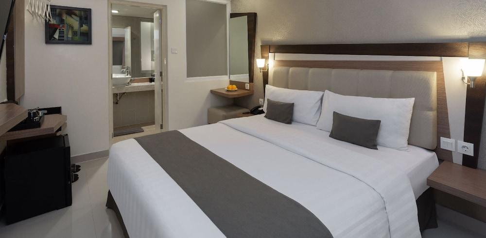 Neo - Kuta, Jelantik Hotel Legian (Bali)