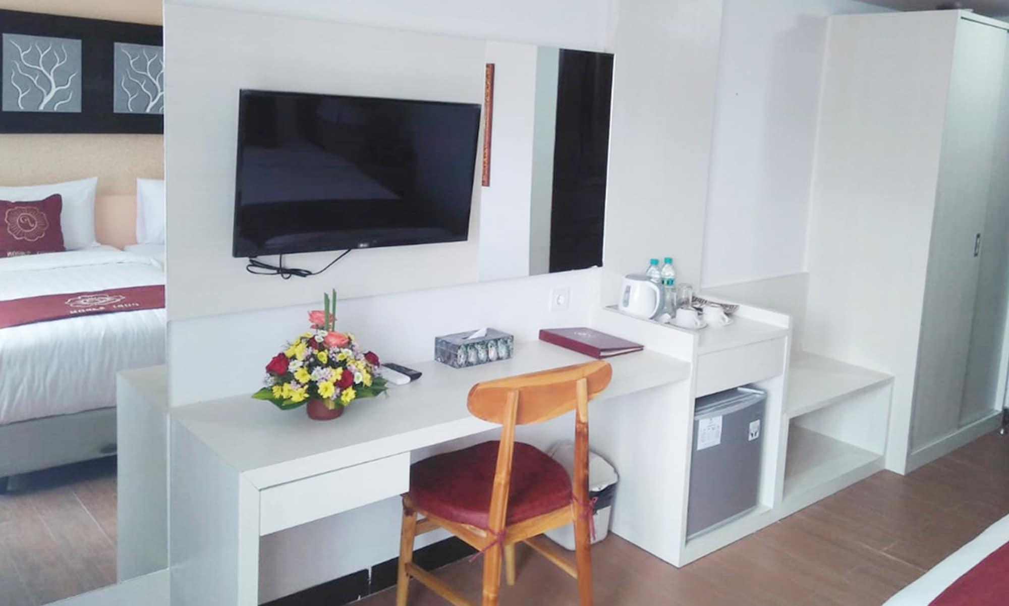 Puri Saron Baruna Hotel Lovina (Bali)