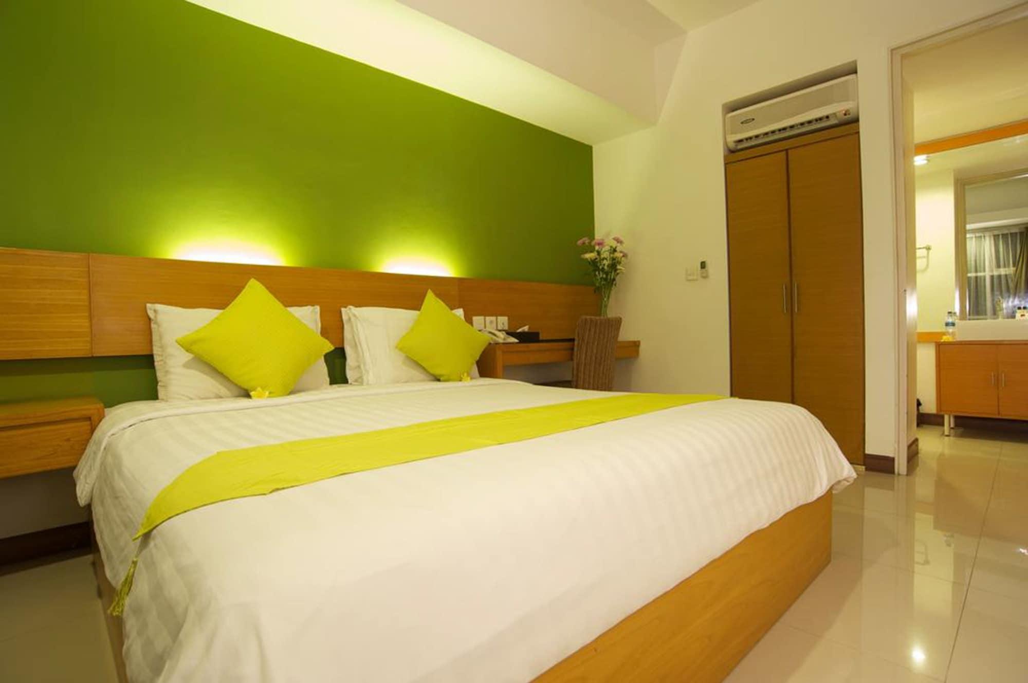 Sunset And Condotel 2* Kuta (Bali)