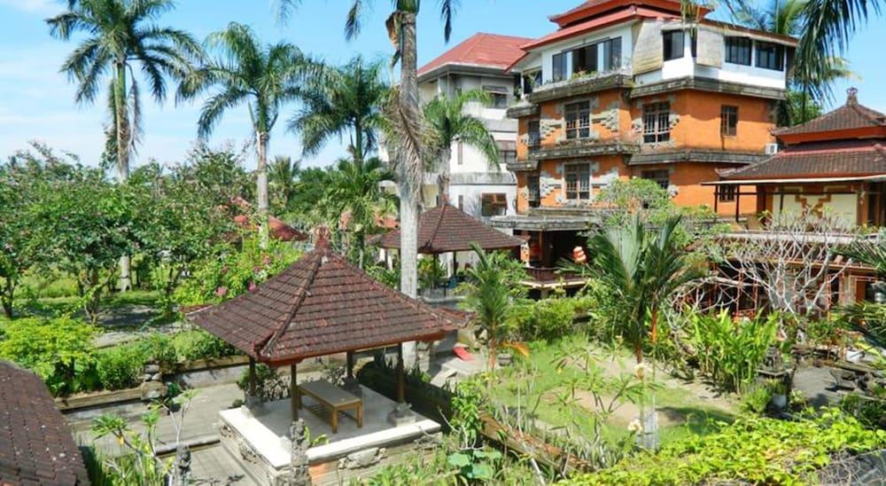 Suly Garden Villa Ubud Hotel