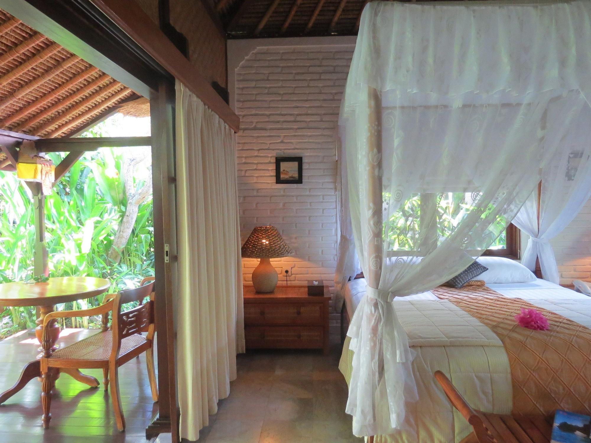 The Water Garden Hotel 3*