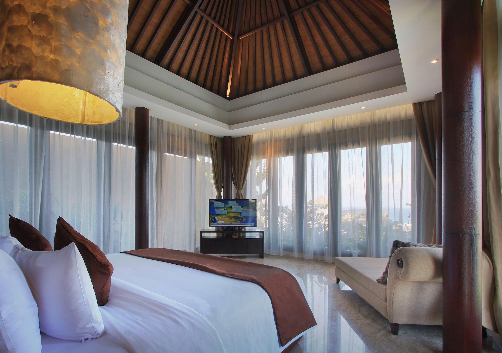 Ulu Segara Luxury & Resort 5*