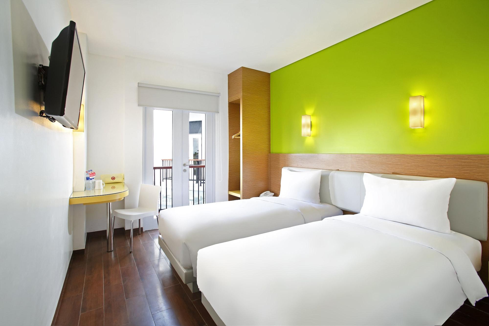 Amaris Teuku Umar Hotel 2*