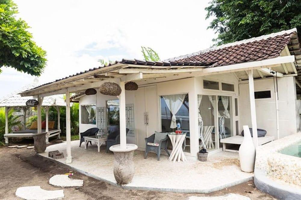 Lilin Holiday park 3*