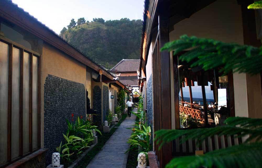 The Natia, A Seaside Hotel Candi Dasa (Bali)
