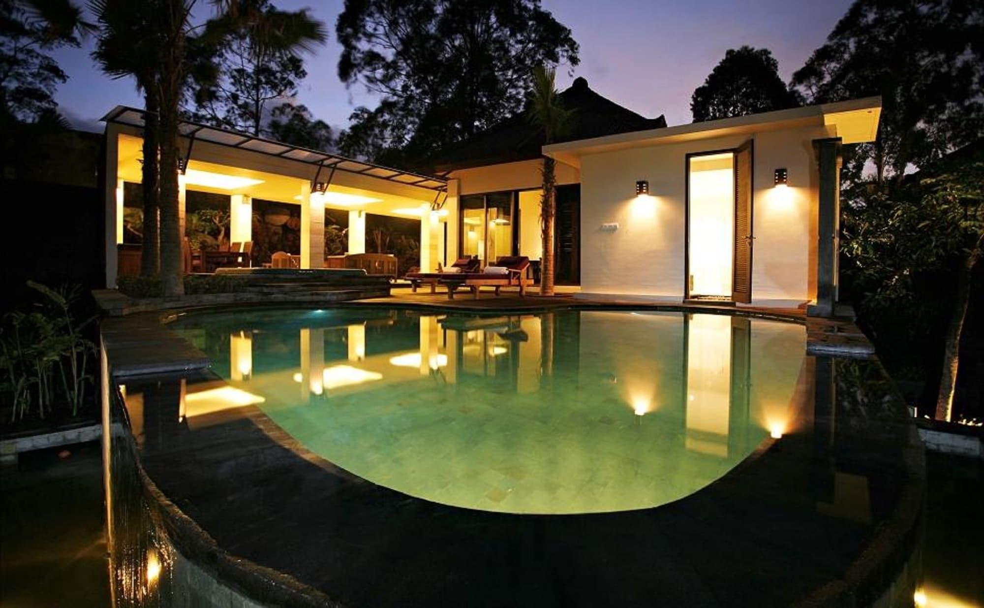 Villa The Ayu At Toya Devasya