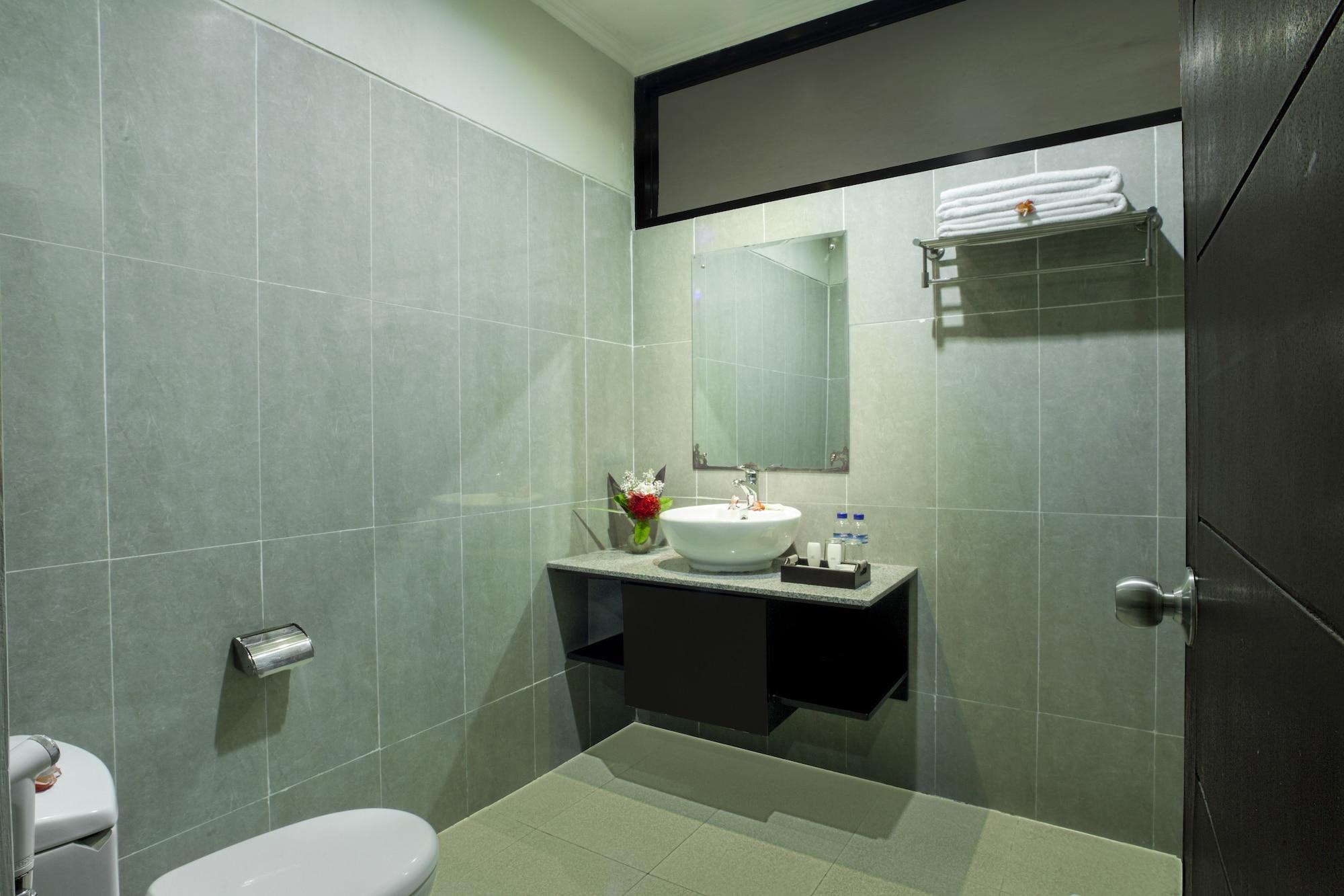 New Garden View 4* Legian (Bali)
