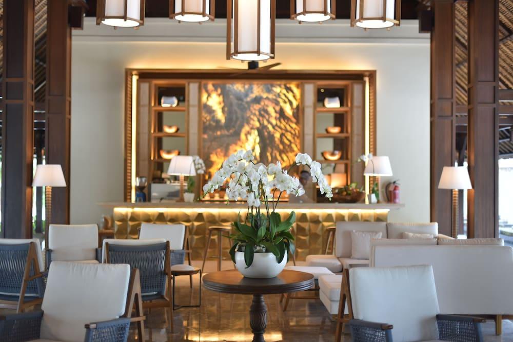 Resor Revīvō Wellness Nusa Dua Bali 5*