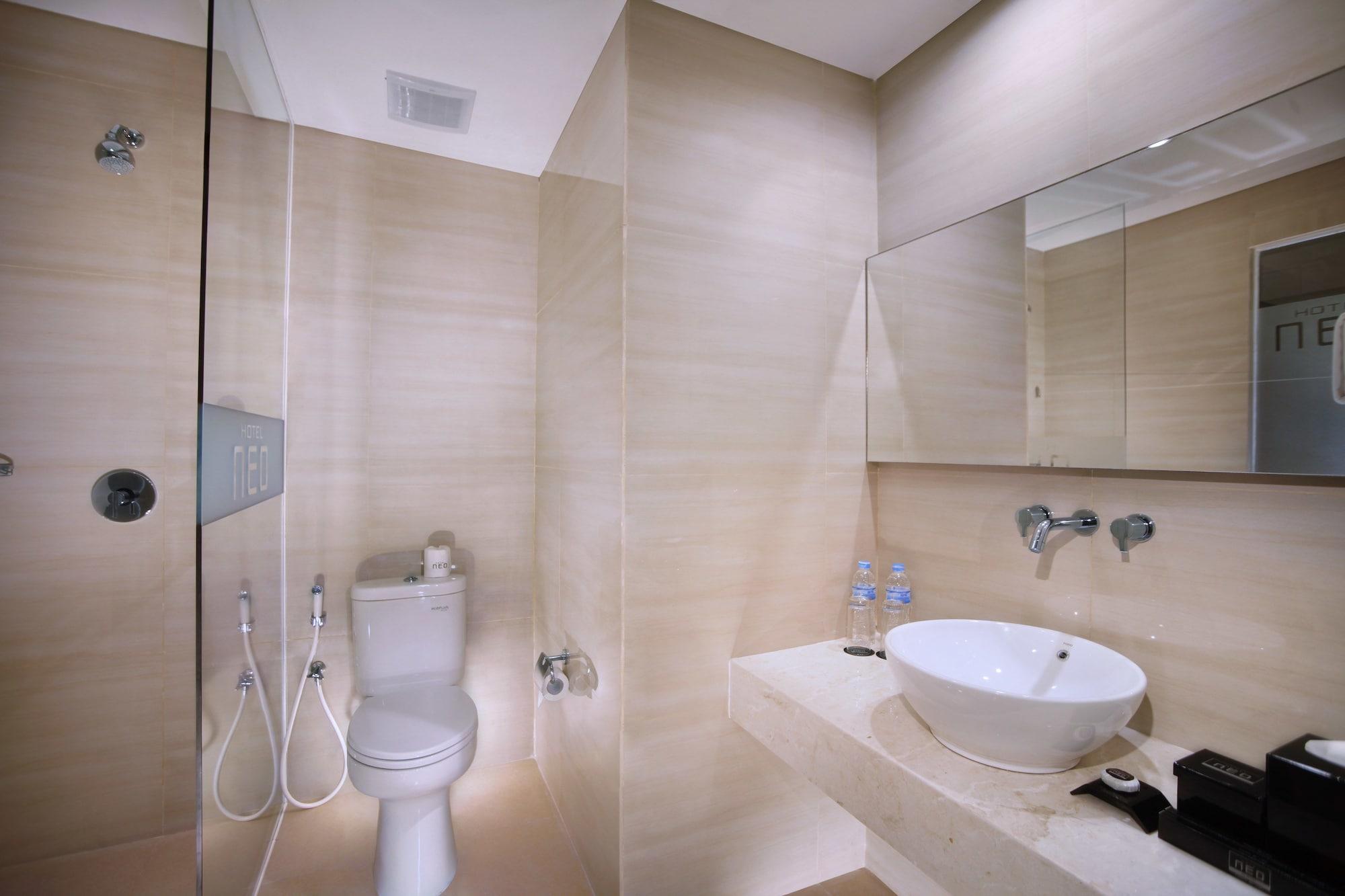 Hotel Neo By Aston 3*
