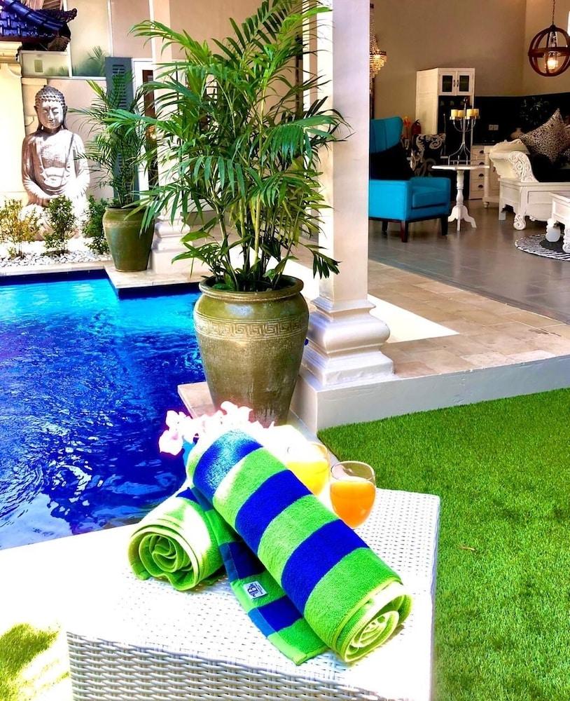 Frangipani Villa Seminyak Villa Seminyak (Bali)