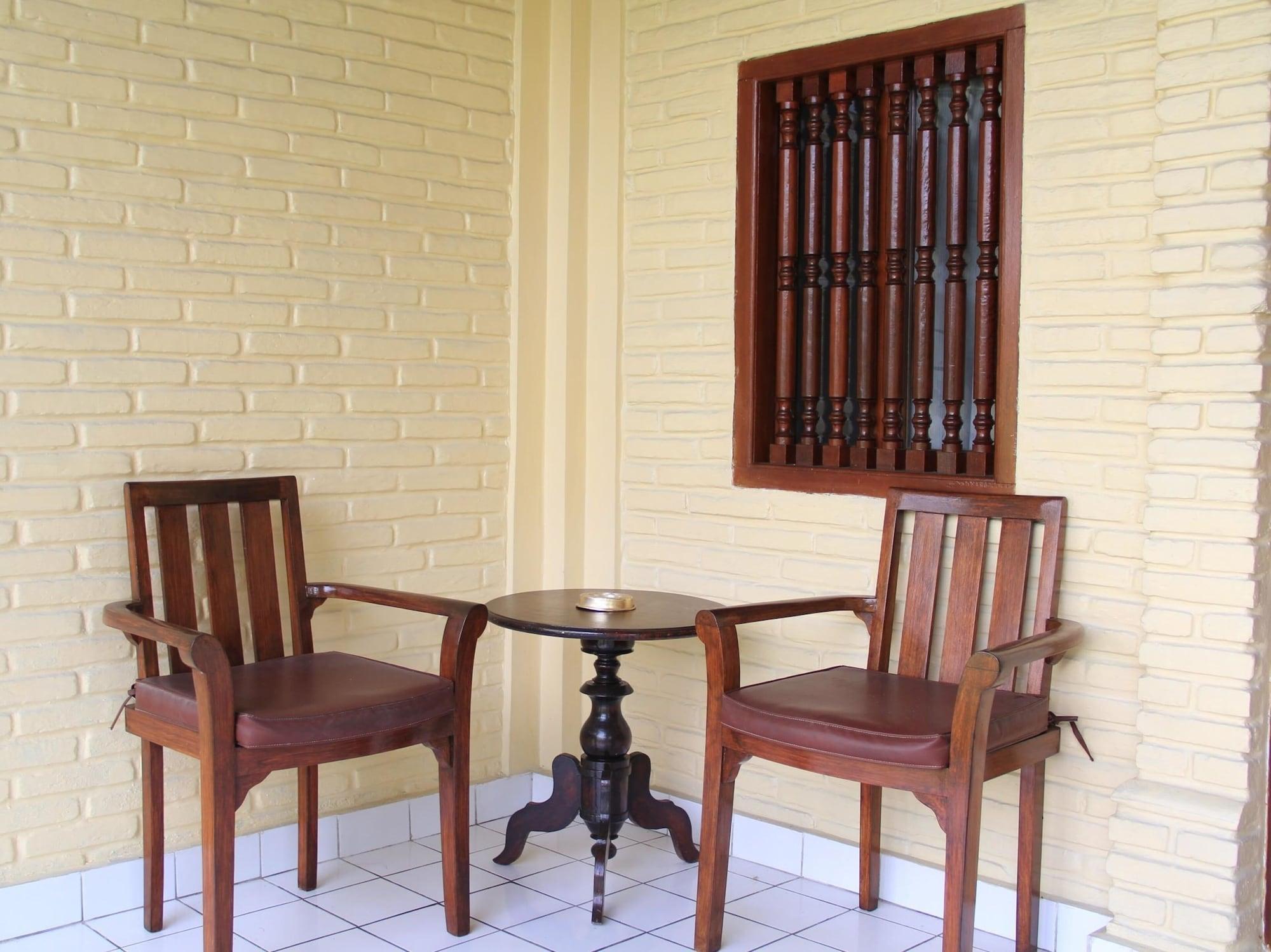 Suji Guest house 2*