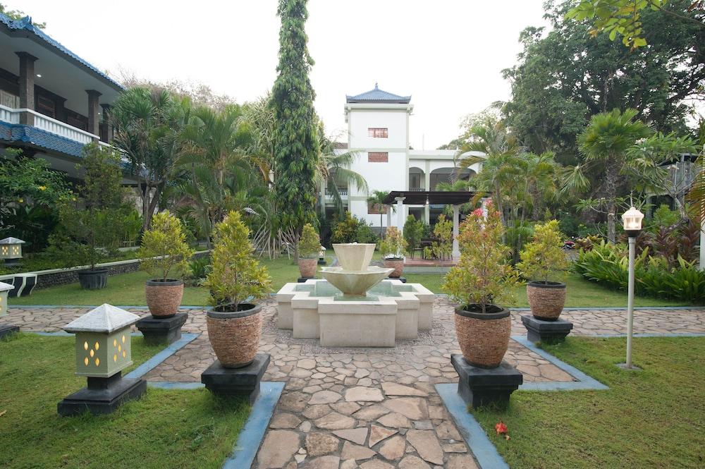 Beji Bay Padangbai (Bali)