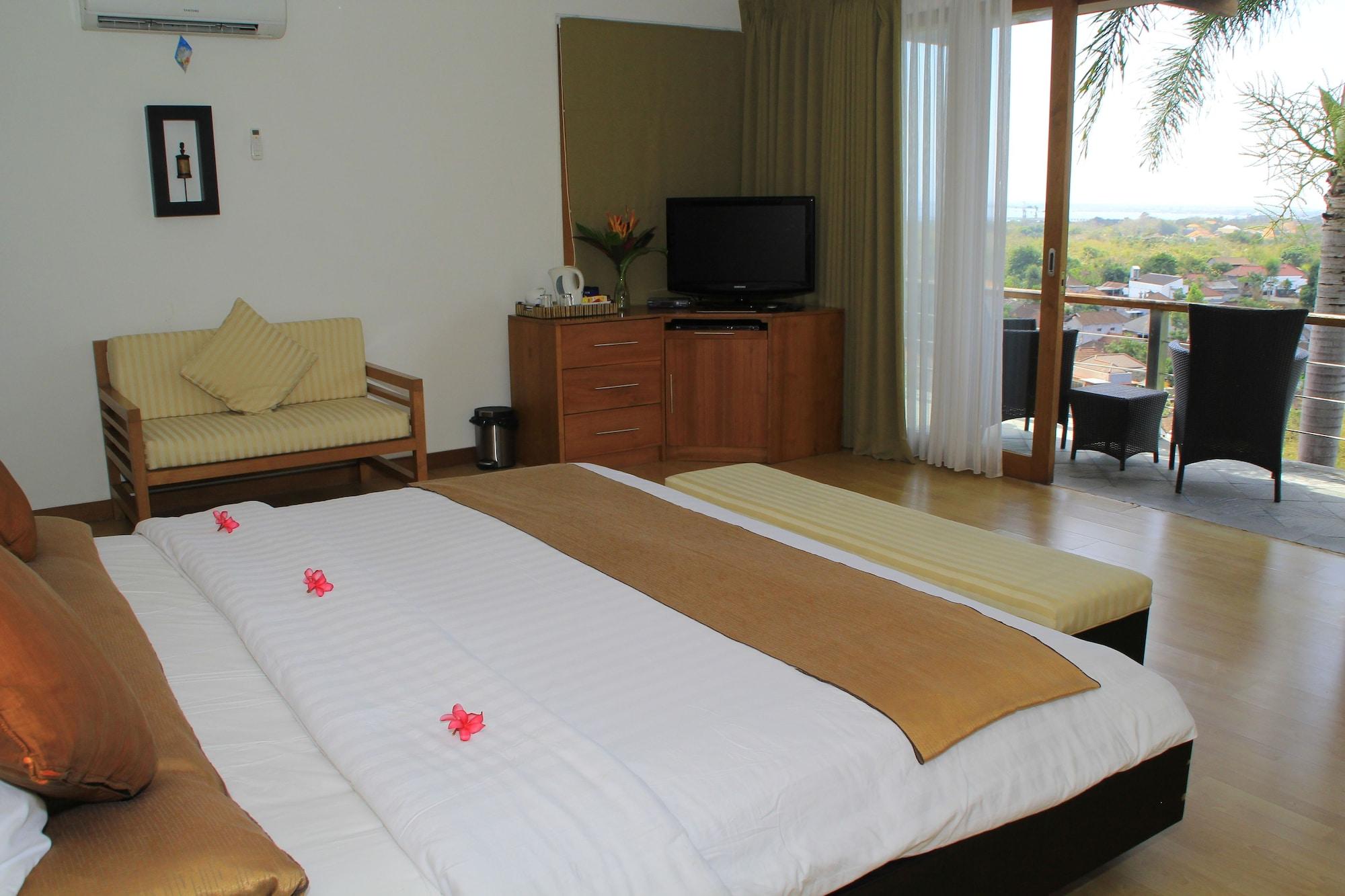 Hening Taman liburan 4*
