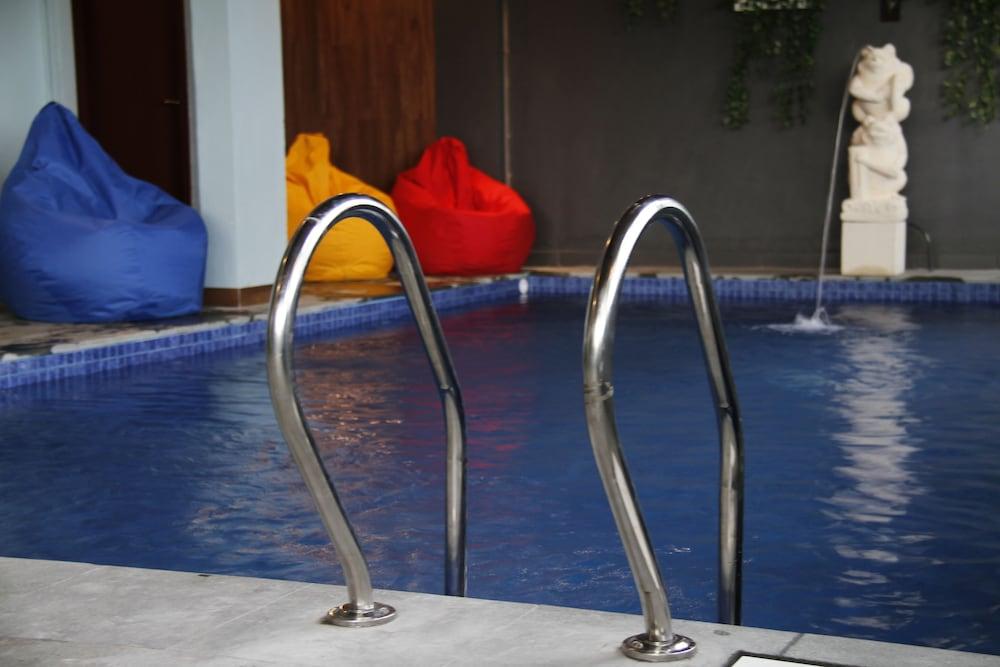 Hotel Duo Legian (Bali)