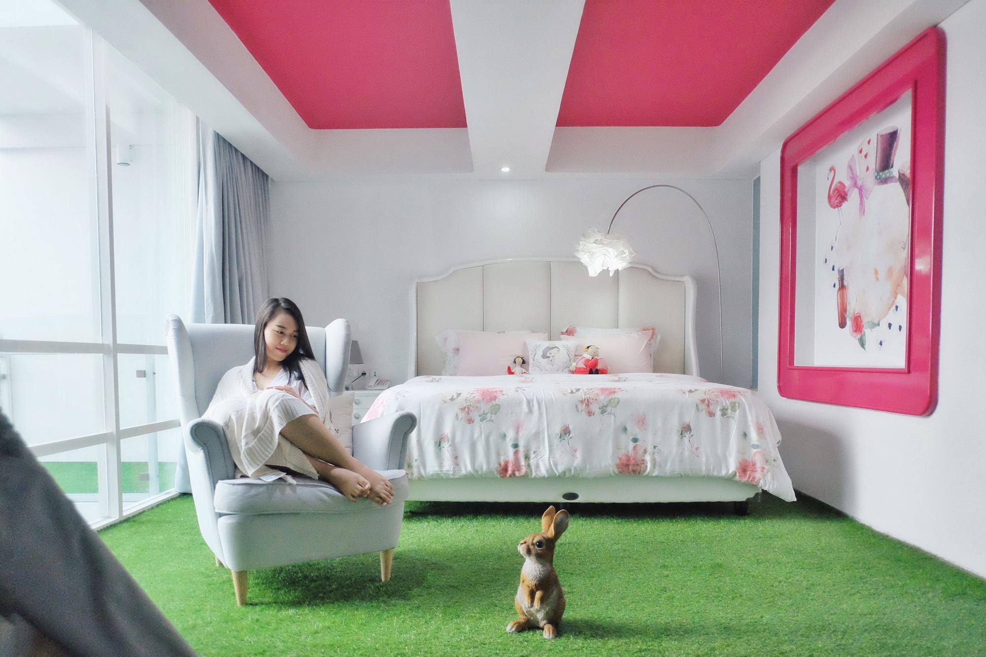 Berry Glee Thematic 4* Kuta (Bali)