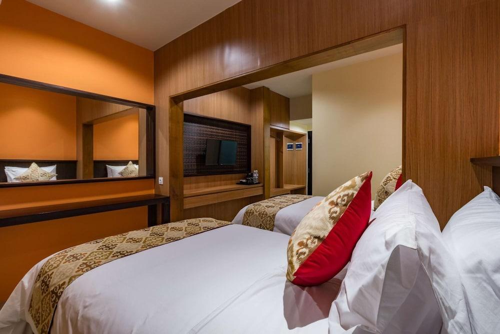 Ab Kuta By Agata Hotel 2*