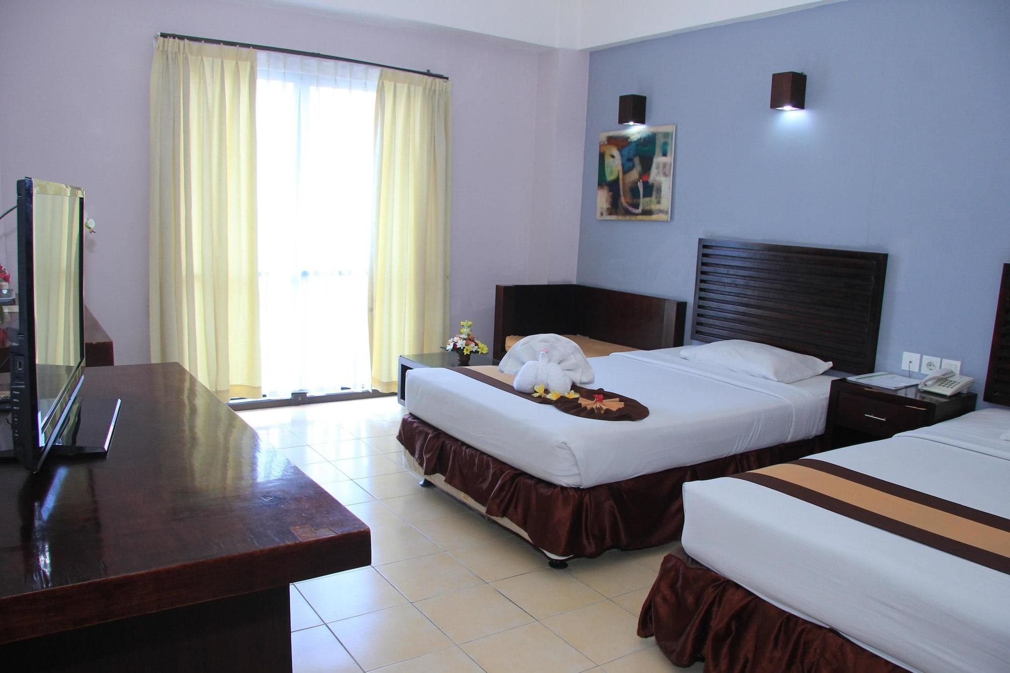 Grand Santhi