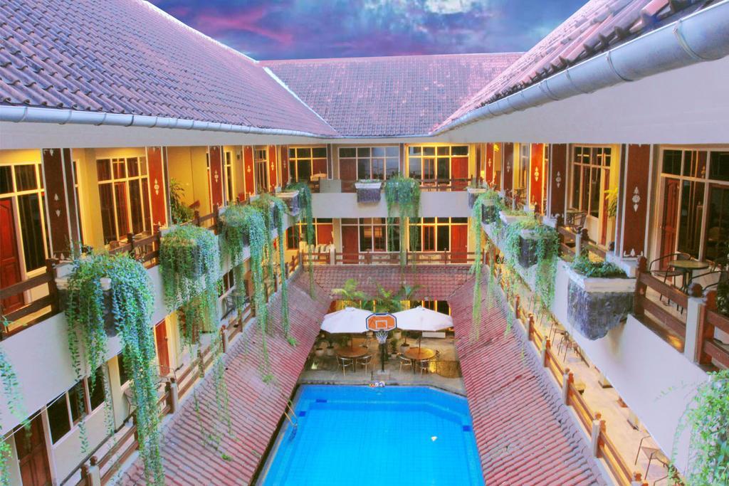 Hotel Karthi Kuta
