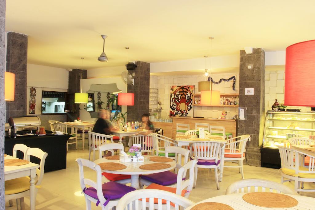 Karthi Kuta Hotel 3*