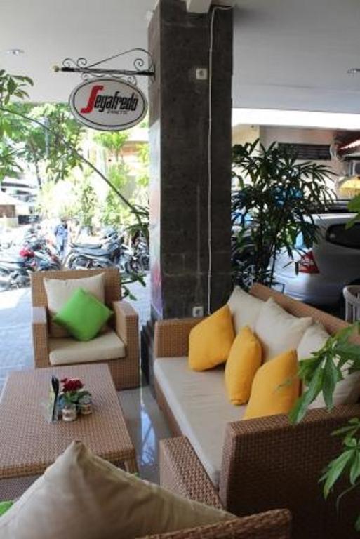Karthi Kuta Hotel 3*