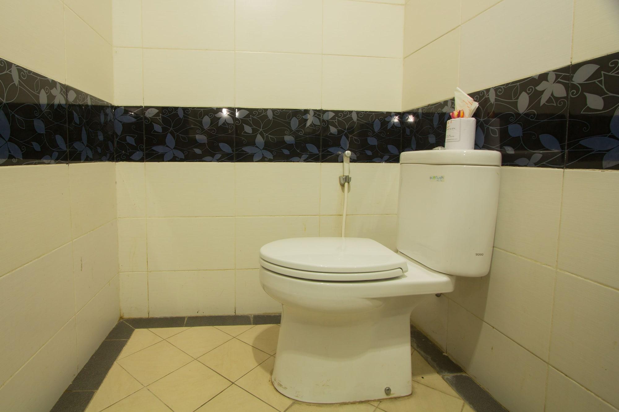 Hotel Maxi Kedonganan