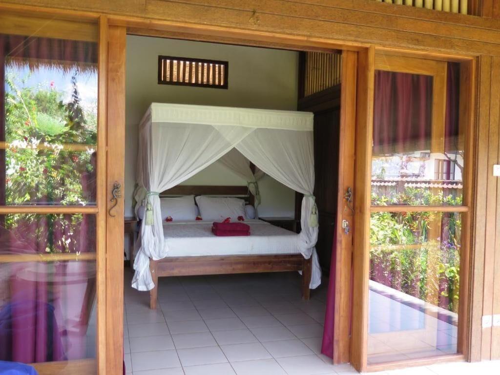 Taman liburan Sunia Loka Bungalows&dive Center Pemuteran (Bali)