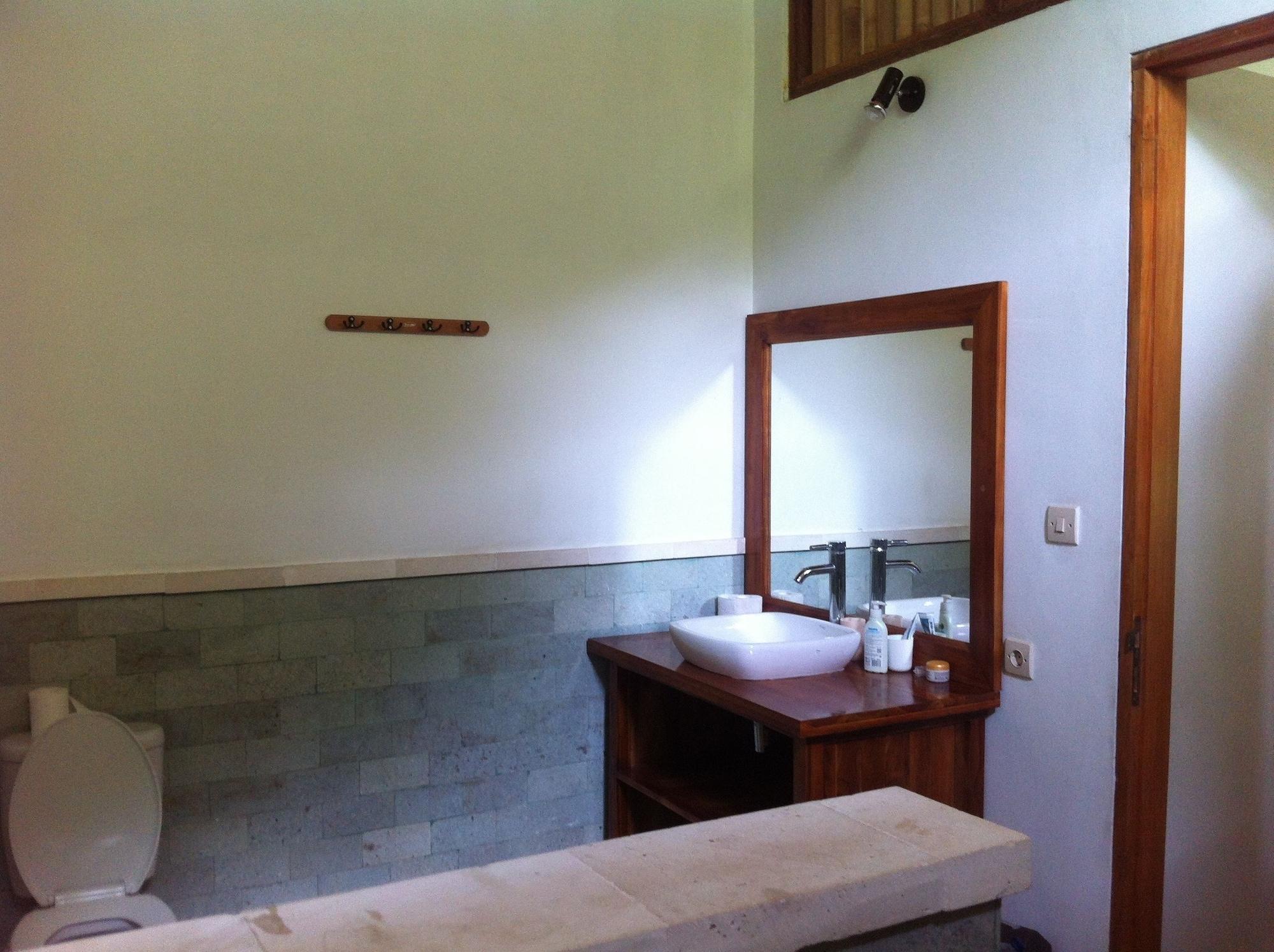 Sunia Loka Bungalows&dive Center Pemuteran (Bali)