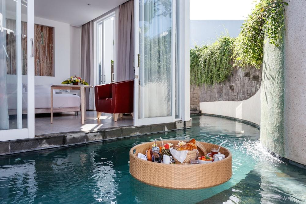 Taman Mesari Luxury Villas-seminyak *