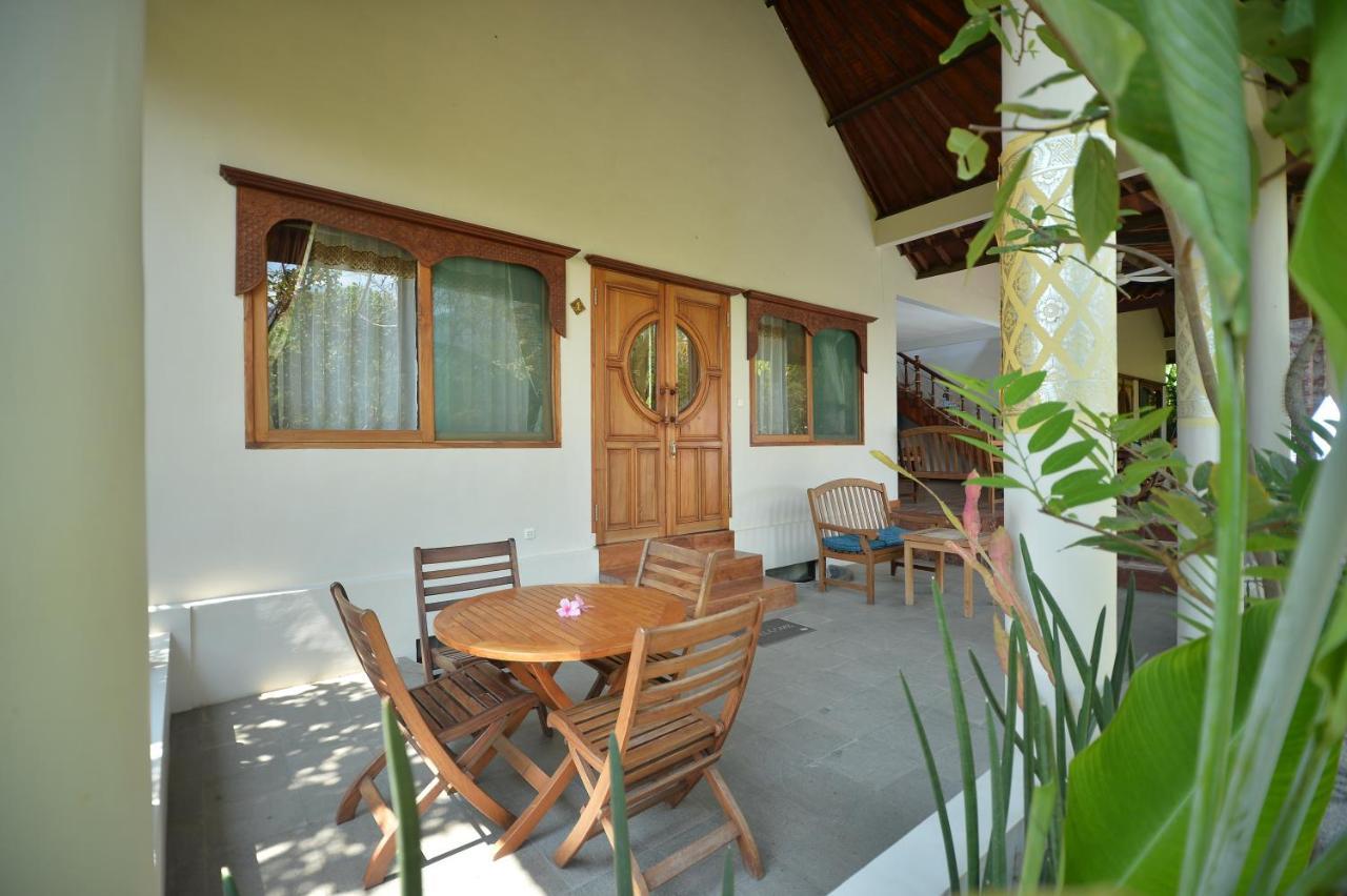 Wisma tamu Hibiscus House Bali