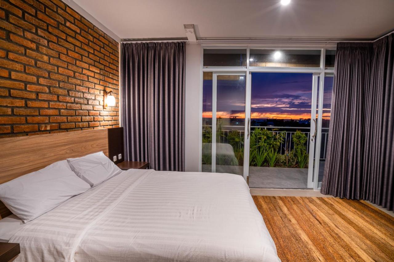 Hostel Lushy