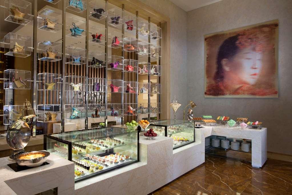 Hotel The Mulia