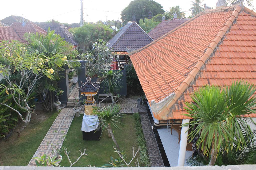 Arya Enny Salon And Nusa Lembongan (Bali)