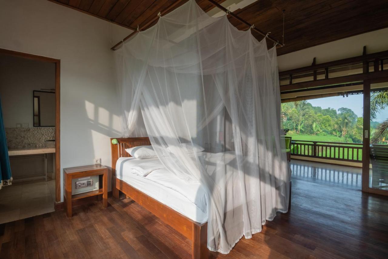 Lesong And Restaurant Hotel Munduk (Bali)