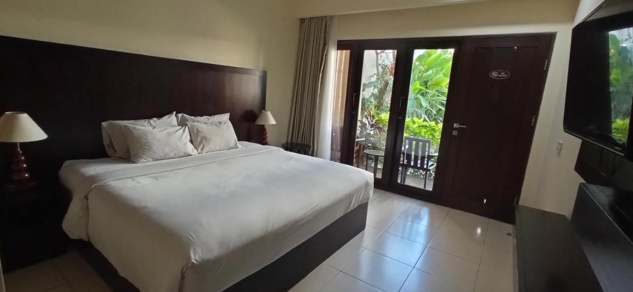 Suris Boutique 3* Kuta (Bali)