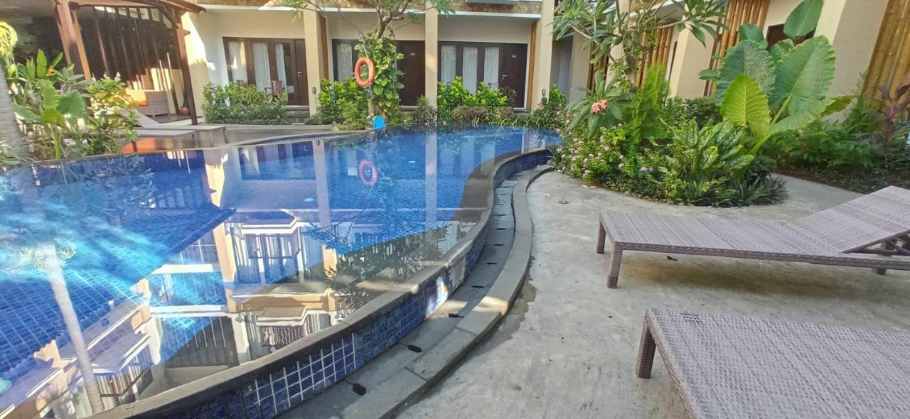Suris Boutique Kuta (Bali)