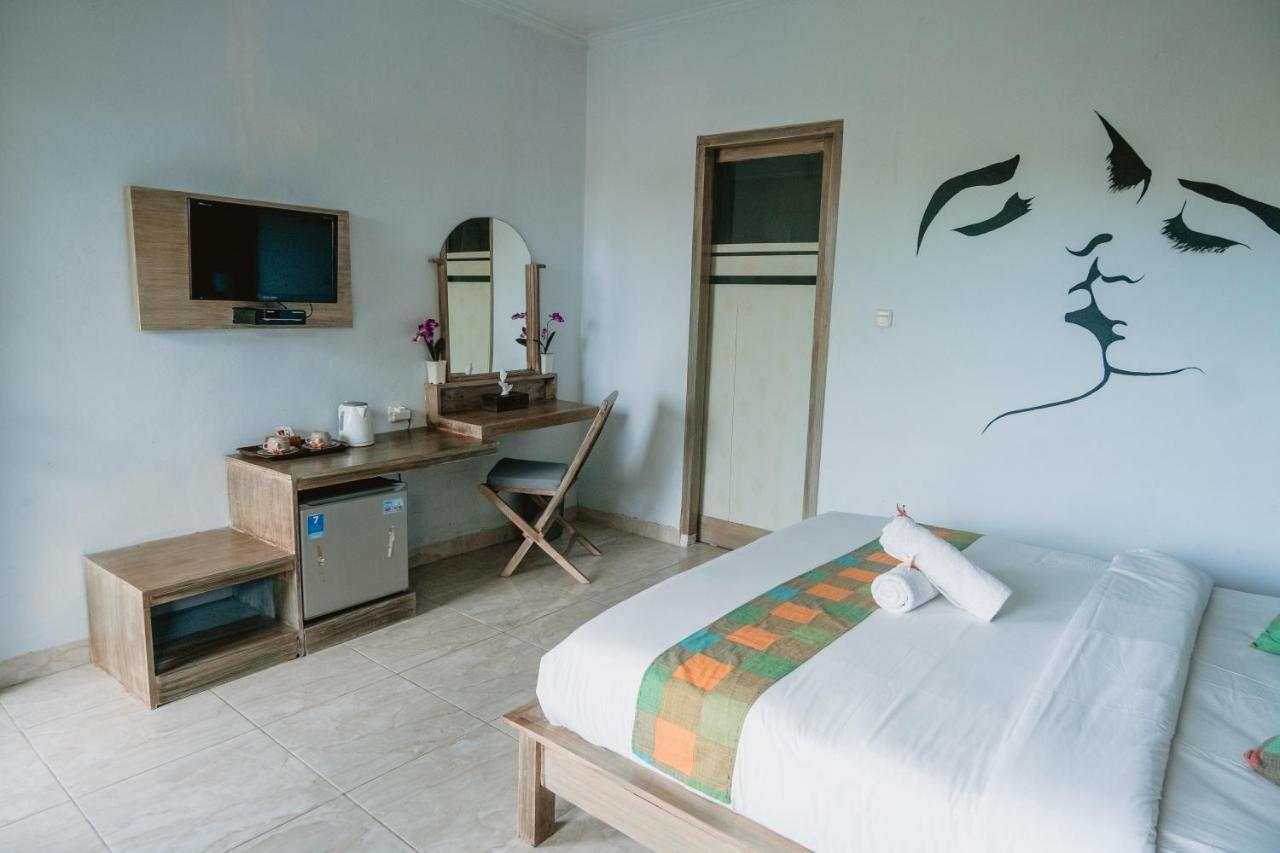 Holiday park Kuri Garden 2*