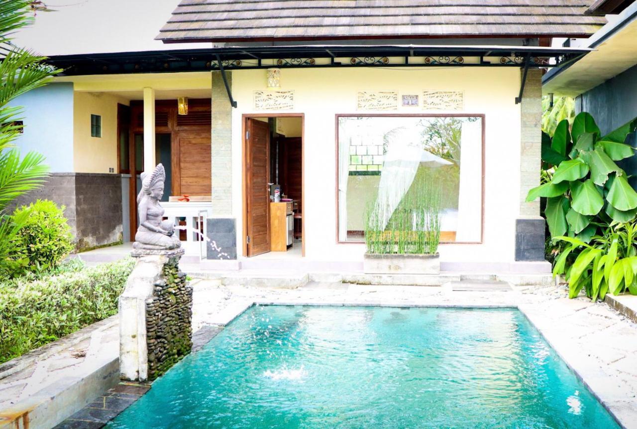 Villa Jj And