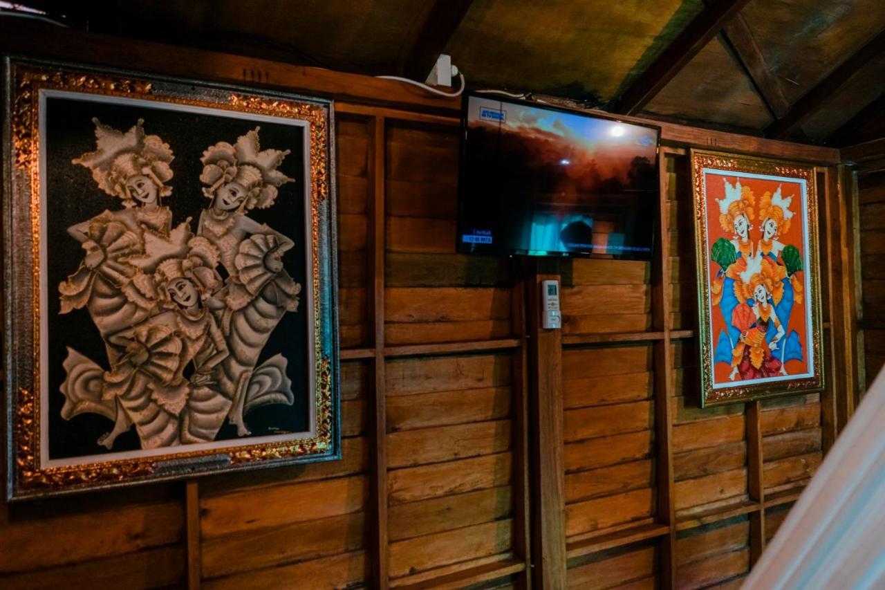 Villa Jj And
