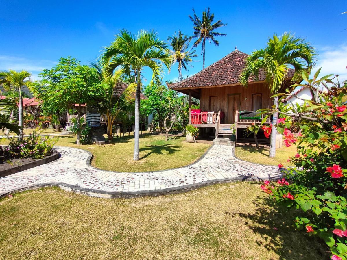 Yogi Guest house Amed (Bali)